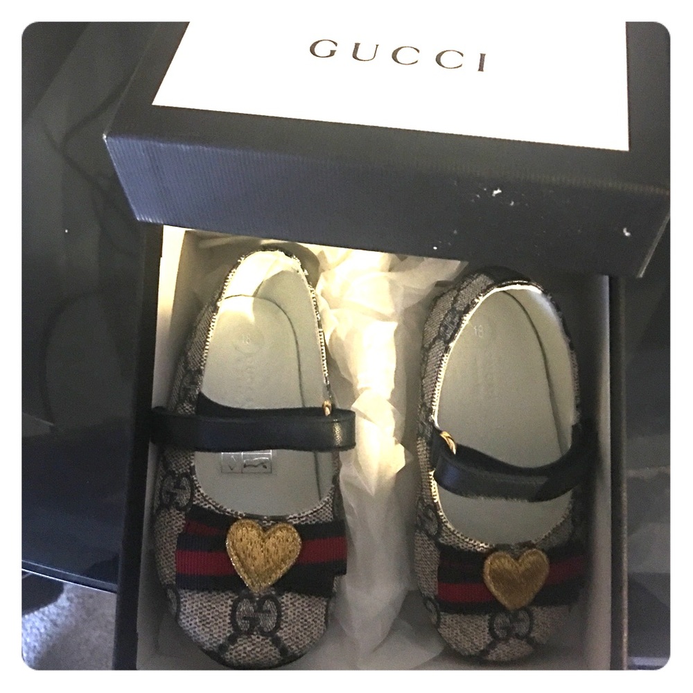 infant crib Gucci GG SUPREME flats size 18 (6-9m)